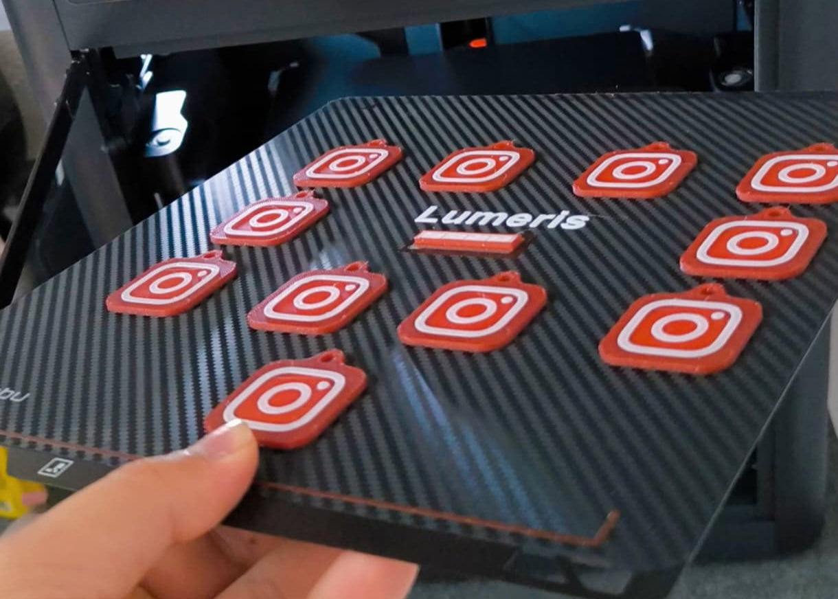 Lumeris4u dein Spezialist für NFC Schuesselanhaenger, digitale Visitenkarten und 3D Druck 